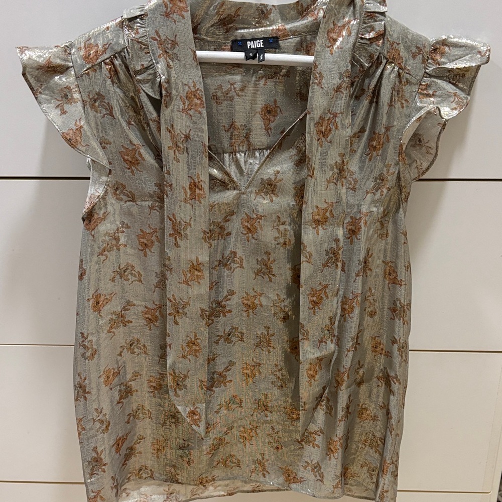 PAIGE Women's Floral Blouse - silver with peach flowers silk/metallic